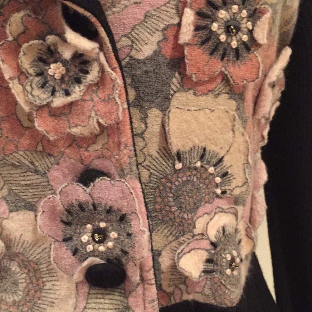 Sweater - Picture 3 of 5